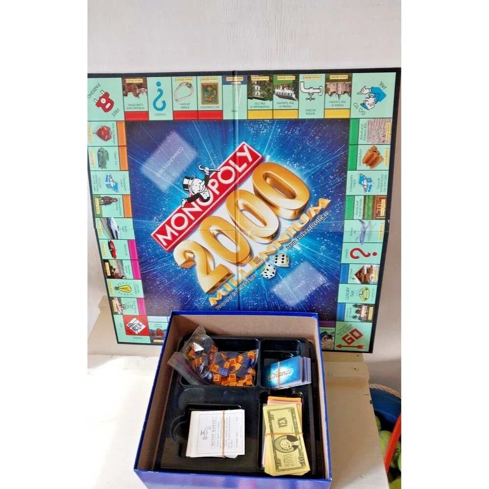 Monopoly 2000 Millennium Edition Board Game Parker Brothers 12+
